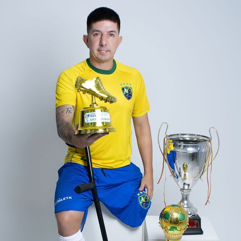 Rogerinho R9